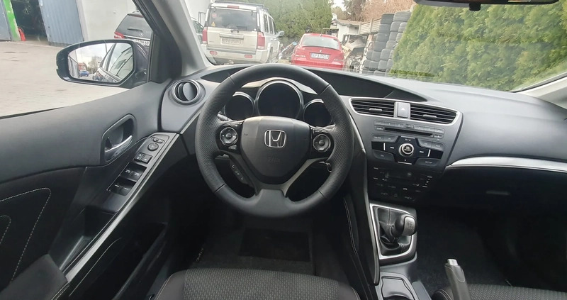 Honda Civic cena 39900 przebieg: 130000, rok produkcji 2015 z Rybnik małe 529